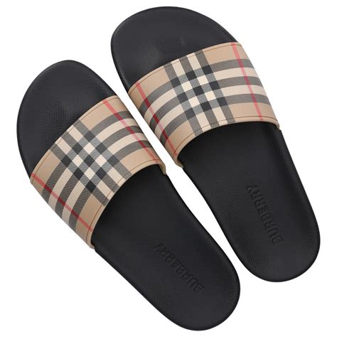 burberry badelatschen